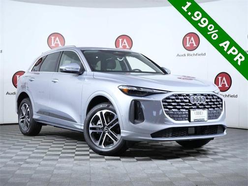 2025 Audi Q5 Premium