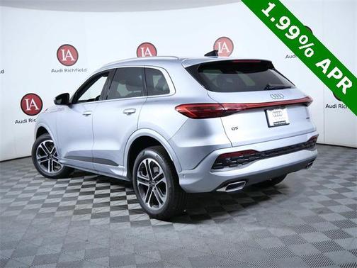 2025 Audi Q5 Premium