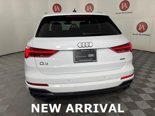 2024 Audi Q3 45 S line Premium Plus