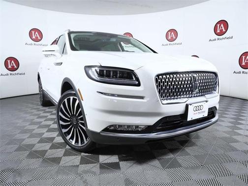 2021 Lincoln Nautilus Black Label