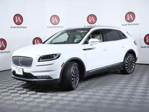 2021 Lincoln Nautilus Black Label