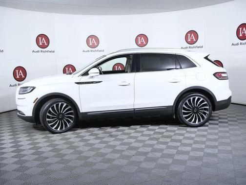 2021 Lincoln Nautilus Black Label