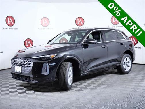 2025 Audi Q5 Premium TFSI quattro S tronic