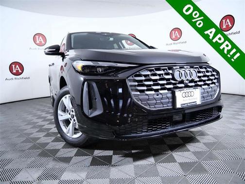 2025 Audi Q5 Premium TFSI quattro S tronic