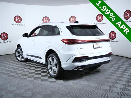 2025 Audi Q5 Premium Plus