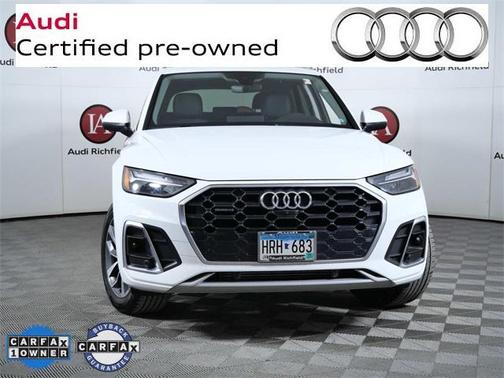 2022 Audi Q5 45 S line Premium Plus