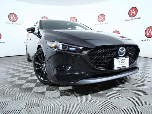Jet Black Mica 2019 Mazda Mazda3 FWD w/Premium Package