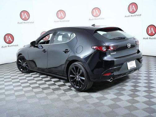 Jet Black Mica 2019 Mazda Mazda3 FWD w/Premium Package