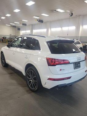 Ibis White 2023 Audi SQ5 3.0T Premium Plus