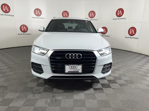 2017 Audi Q3 2.0T Premium Plus