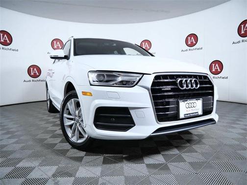 2017 Audi Q3 2.0T Premium Plus