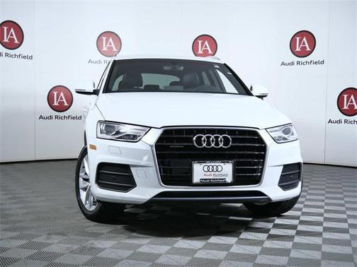 2017 Audi Q3 2.0T Premium Plus