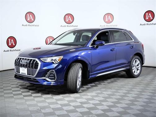 2025 Audi Q3 45 S line Premium Plus
