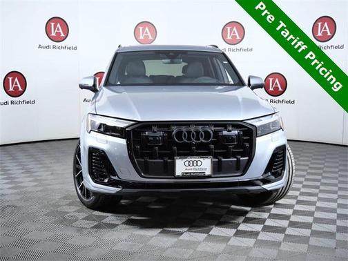 2025 Audi Q7 55 Prestige