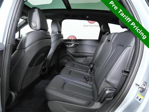 2025 Audi Q7 55 Prestige