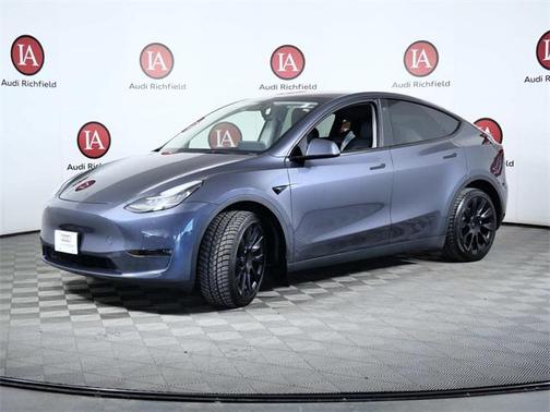 2023 Tesla Model Y Long Range Dual Motor All-Wheel Drive
