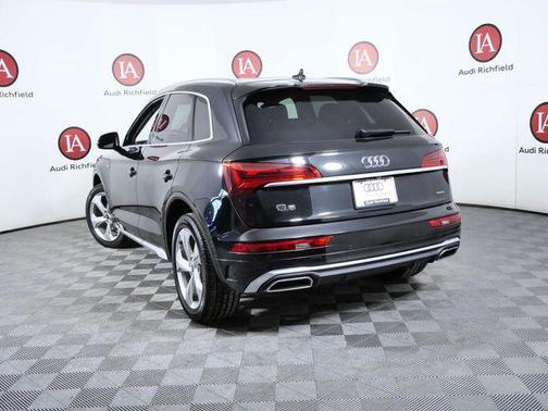 2022 Audi Q5 45 S line Premium Plus