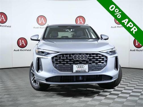 2025 Audi Q5 Premium