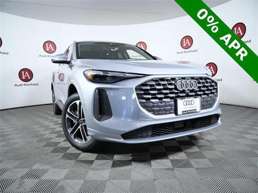 2025 Audi Q5 Premium