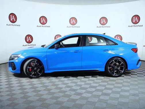 Turbo Blue 2022 Audi RS 3 TFSI quattro S tronic