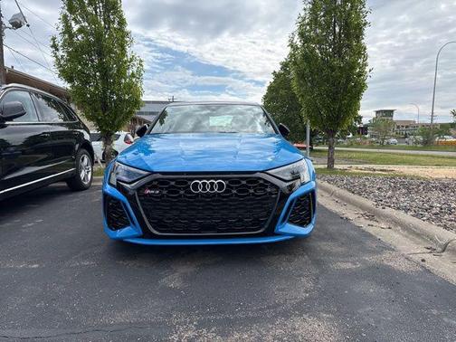 Turbo Blue 2022 Audi RS 3 TFSI quattro S tronic
