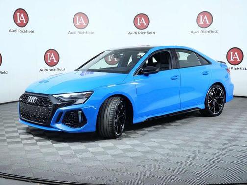 Turbo Blue 2022 Audi RS 3 TFSI quattro S tronic