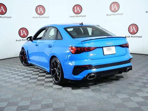 Turbo Blue 2022 Audi RS 3 TFSI quattro S tronic