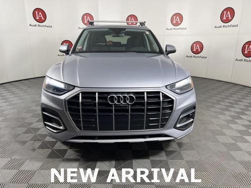 2022 Audi Q5 40 Premium Plus