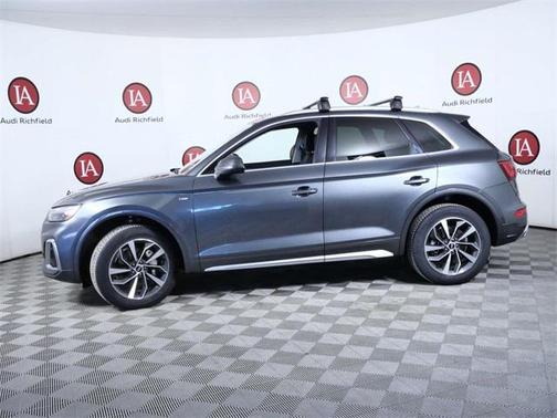 2022 Audi Q5 45 S line Premium Plus