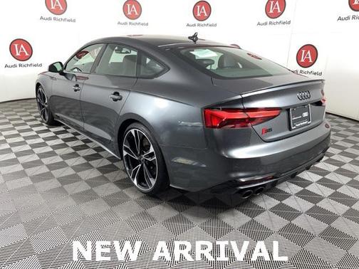 2023 Audi S5 Premium Plus TFSI quattro Tiptronic