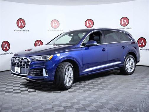 2022 Audi Q7 55 Premium Plus