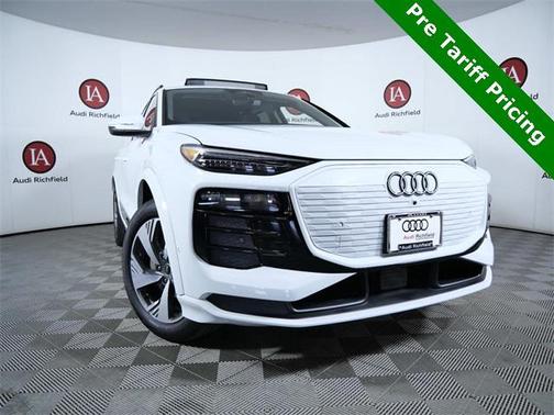 2025 Audi Q6 e-tron Premium Plus quattro