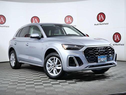 2022 Audi Q5 45 S line Premium
