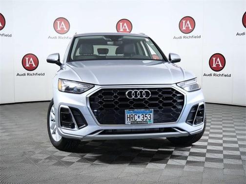 2022 Audi Q5 45 S line Premium