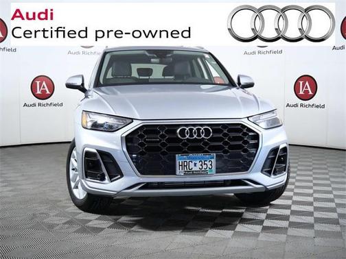 2022 Audi Q5 45 S line Premium