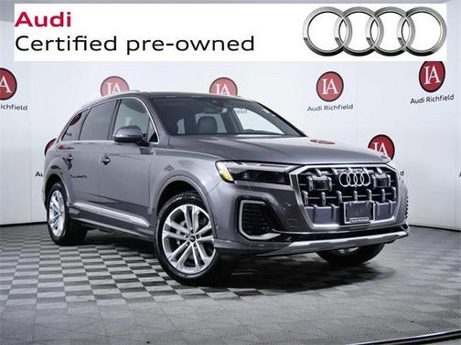 2025 Audi Q7 45 Premium