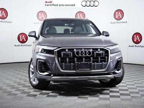 2025 Audi Q7 45 Premium