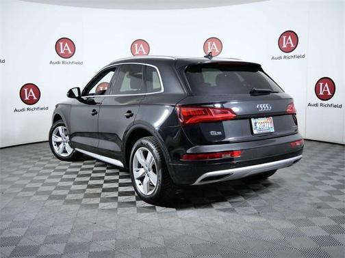 2019 Audi Q5 2.0T Prestige