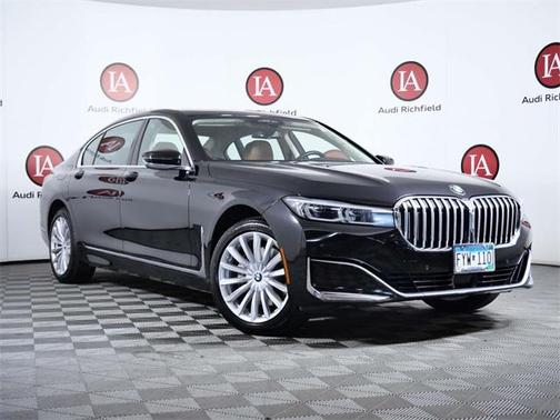 2021 BMW 740 xDrive