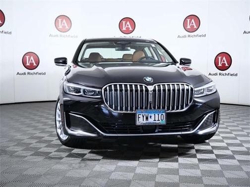 2021 BMW 740 xDrive
