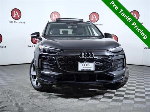 2025 Audi Q6 e-tron Premium Plus quattro