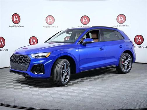 2022 Audi Q7 55 Premium Plus