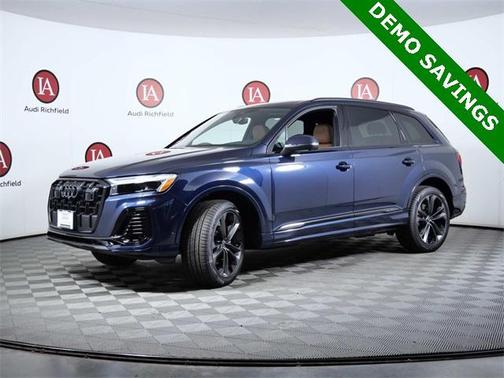 2025 Audi Q7 55 Premium Plus