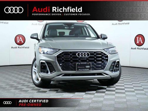 Chronos Gray Metallic 2024 Audi Q5 e 55 S line Premium Plus