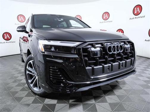 2026 Audi Q7 45 Premium