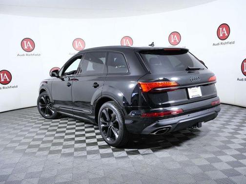 2026 Audi Q7 55 Premium Plus