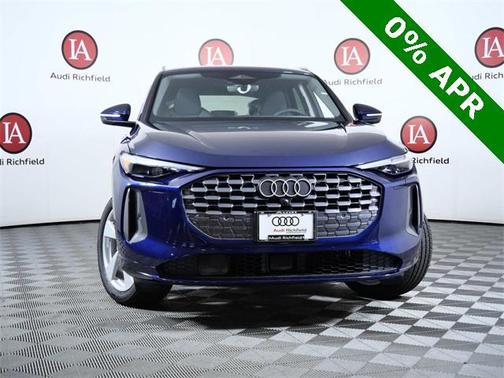 2025 Audi Q5 Premium plus