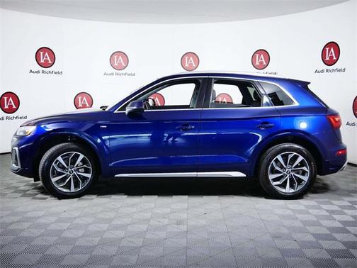 2022 Audi Q5 45 S line Premium