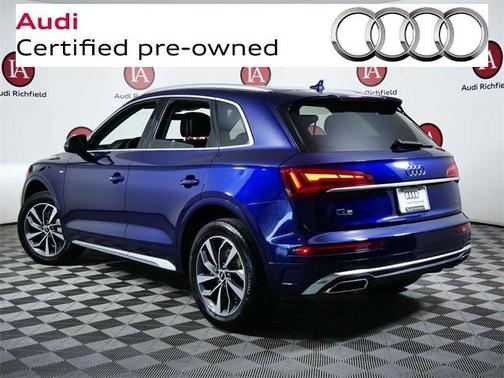 2022 Audi Q5 45 S line Premium