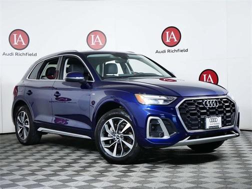 2022 Audi Q5 45 S line Premium